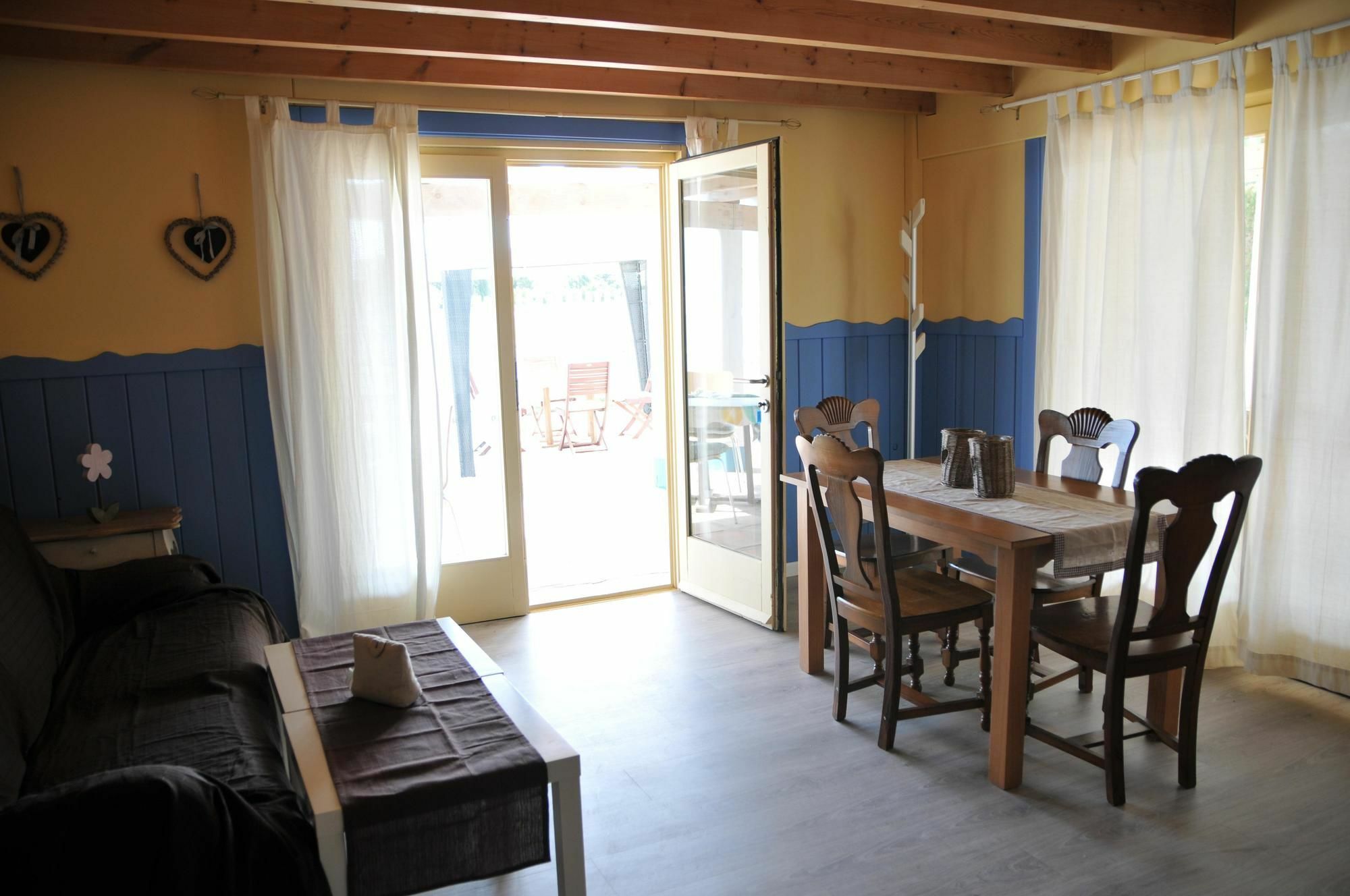 Aparthotel Oliwood Beach Oliva Exteriér fotografie